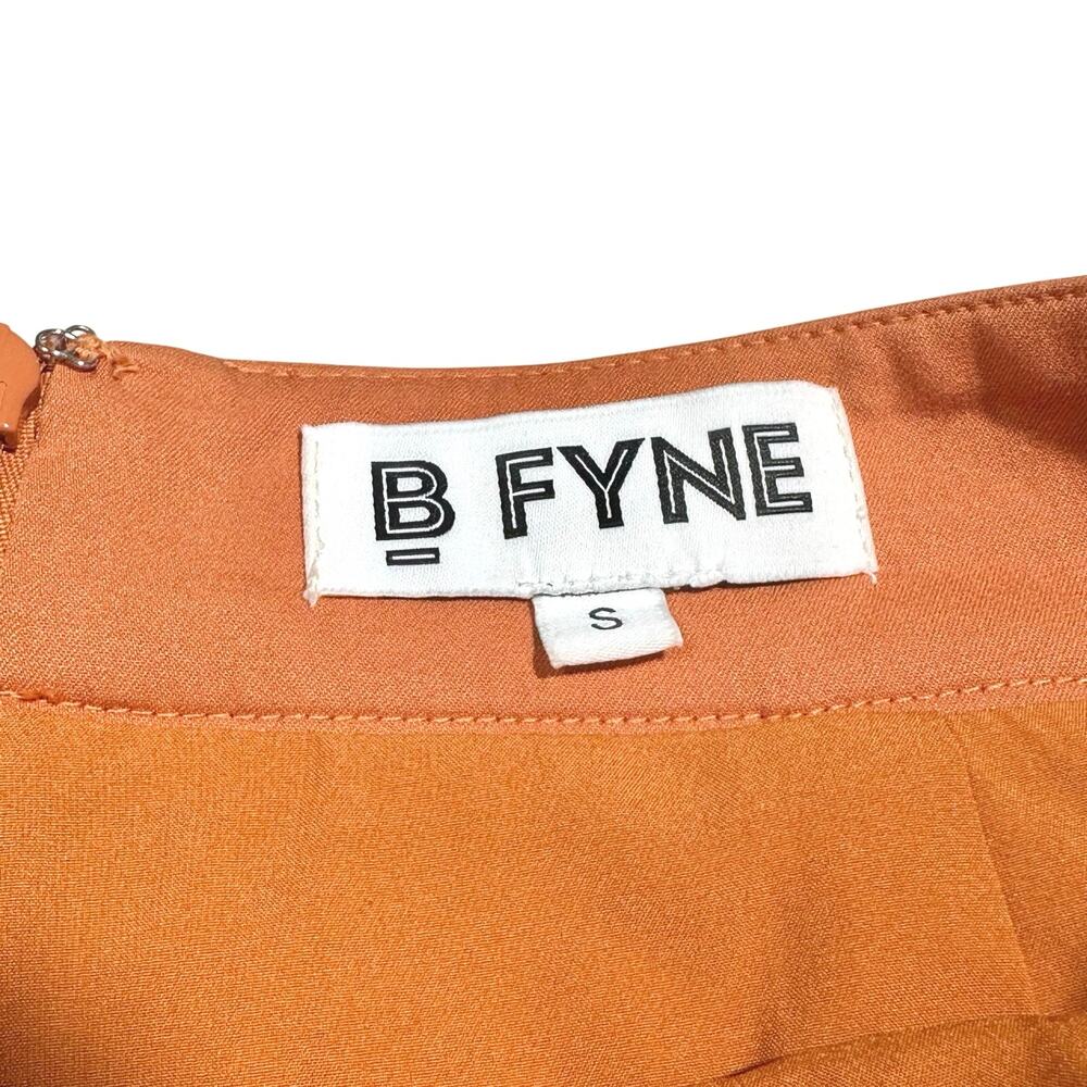 BFYNE | Women | Dara Cascade Ruffle Orange Sleeveless Cropped Top Pant Set | S-M - Picture 10 of 15